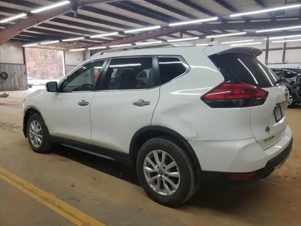 5N1AT2MV5HC773176 2017 NISSAN ROGUE - Image 2