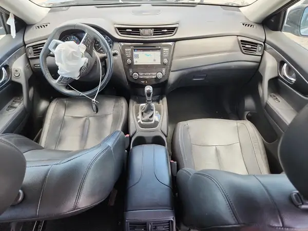 5N1AT2MV5HC777163 2017 NISSAN ROGUE - Image 8