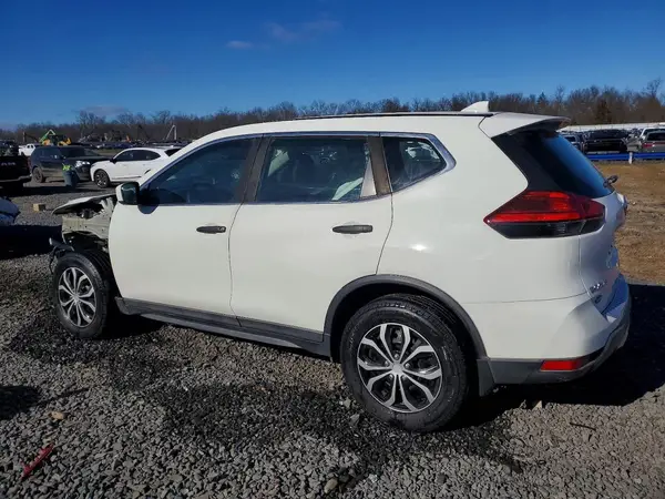 5N1AT2MV5HC782668 2017 NISSAN ROGUE - Image 2