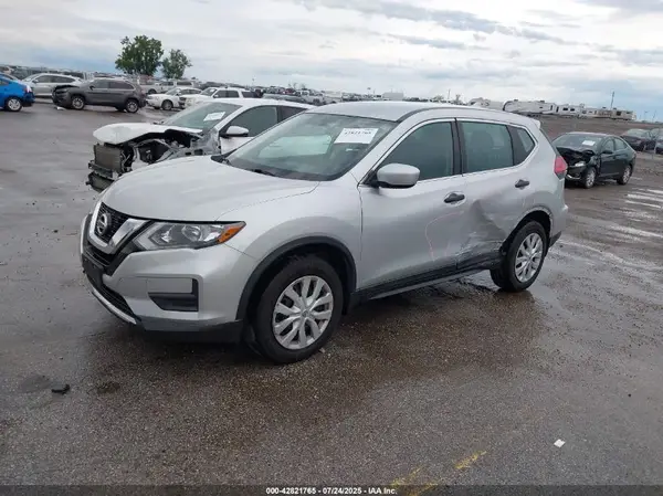 5N1AT2MV5HC783352 2017 NISSAN ROGUE - Image 2