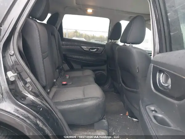 5N1AT2MV5HC786445 2017 NISSAN ROGUE - Image 8
