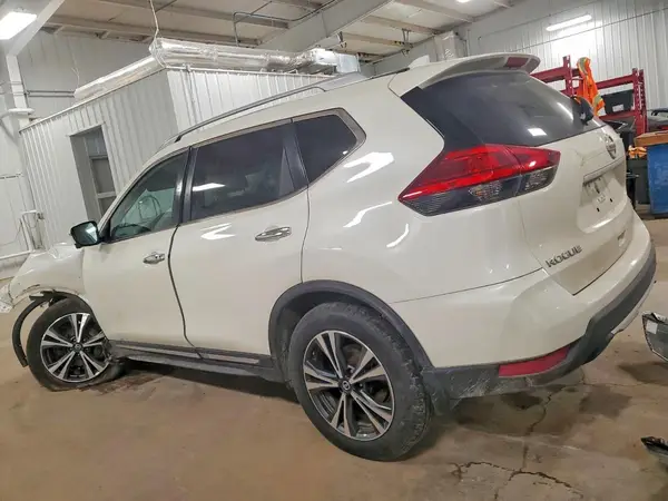 5N1AT2MV5HC788714 2017 NISSAN ROGUE - Image 2