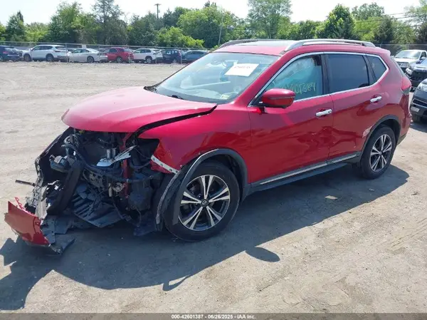 5N1AT2MV5HC794464 2017 NISSAN ROGUE - Image 2