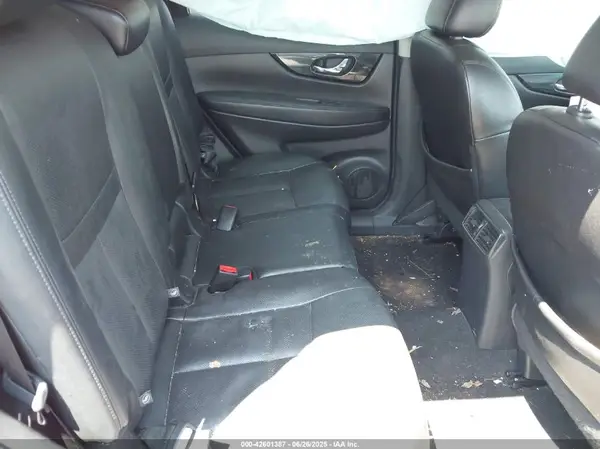 5N1AT2MV5HC794464 2017 NISSAN ROGUE - Image 8