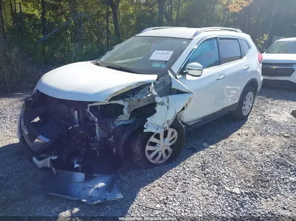 5N1AT2MV5HC805401 2017 NISSAN ROGUE - Image 2