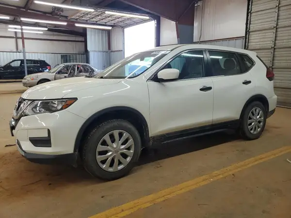 5N1AT2MV5HC812705 2017 NISSAN ROGUE - Image 1