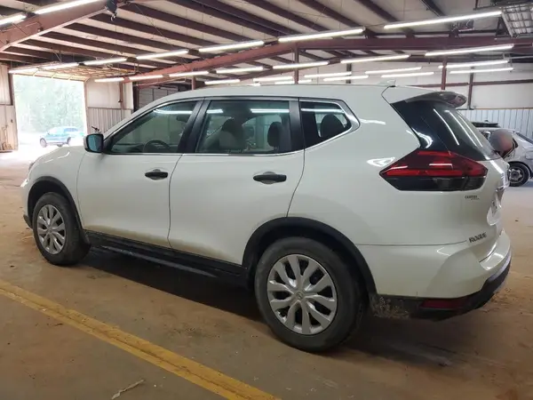 5N1AT2MV5HC812705 2017 NISSAN ROGUE - Image 2