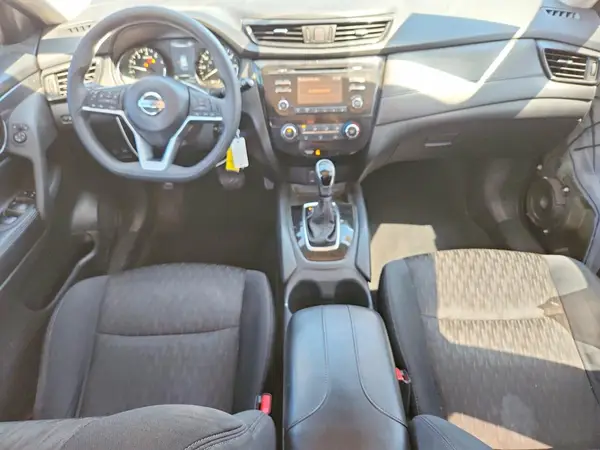 5N1AT2MV5HC817113 2017 NISSAN ROGUE - Image 8