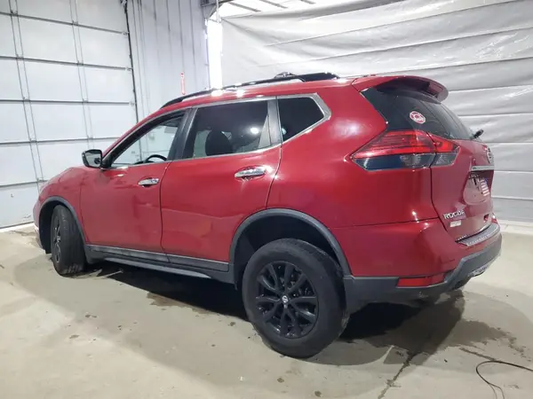 5N1AT2MV5HC820027 2017 NISSAN ROGUE - Image 2