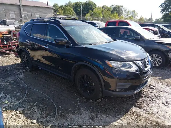 5N1AT2MV5HC823851 2017 NISSAN ROGUE - Image 1