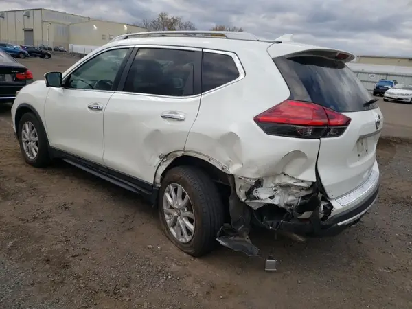 5N1AT2MV5HC825647 2017 NISSAN ROGUE - Image 2
