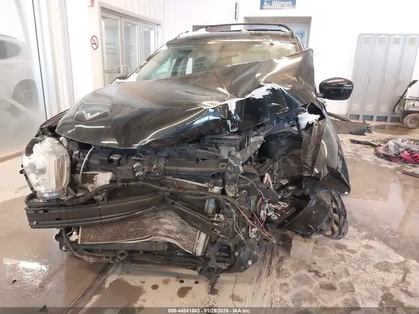 5N1AT2MV5HC826247 2017 NISSAN ROGUE - Image 2