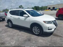 5N1AT2MV5HC827690 2017 NISSAN ROGUE