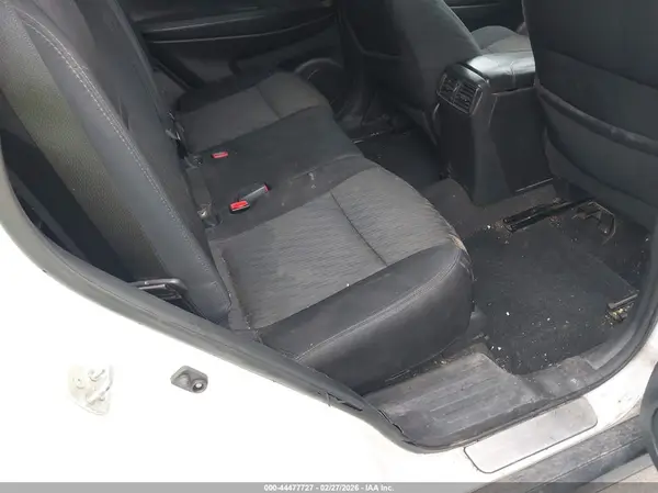 5N1AT2MV5HC830864 2017 NISSAN ROGUE - Image 8