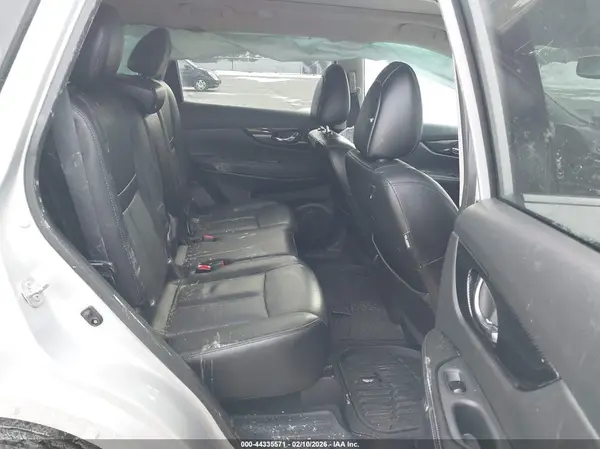 5N1AT2MV5HC839144 2017 NISSAN ROGUE - Image 8