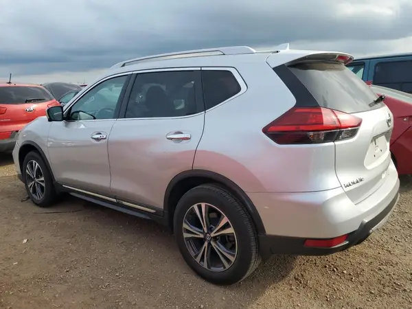 5N1AT2MV5HC842562 2017 NISSAN ROGUE - Image 2