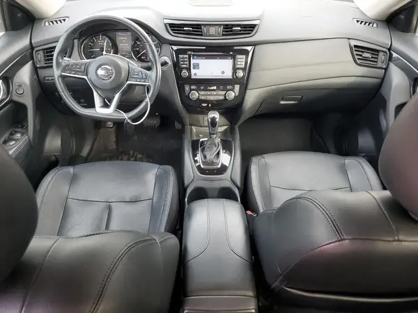 5N1AT2MV5HC842562 2017 NISSAN ROGUE - Image 8
