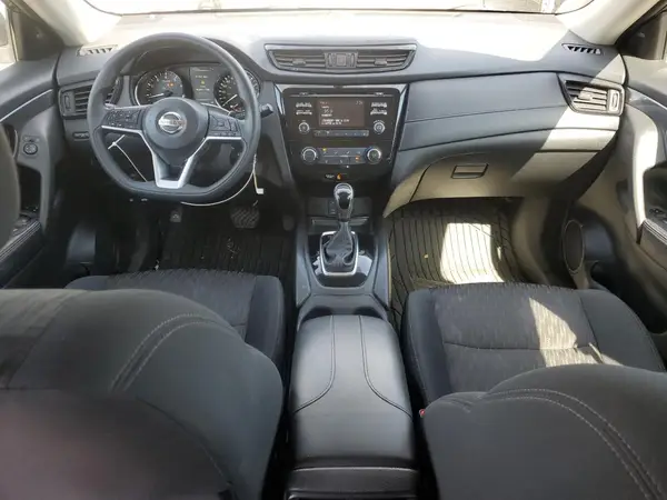 5N1AT2MV5HC843887 2017 NISSAN ROGUE - Image 8