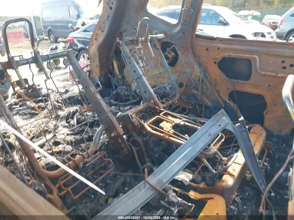 5N1AT2MV5HC845283 2017 NISSAN ROGUE - Image 8