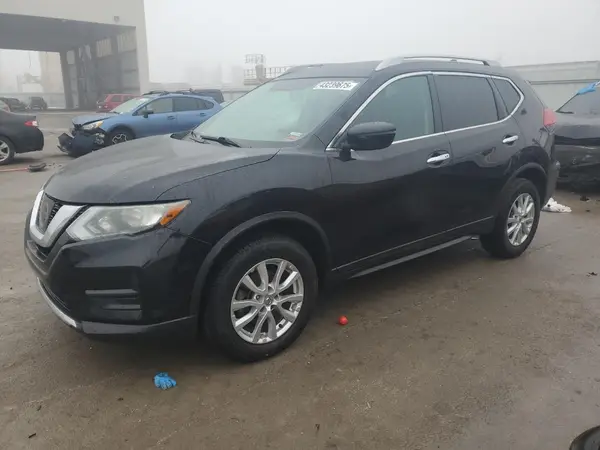 5N1AT2MV5HC849754 2017 NISSAN ROGUE - Image 1