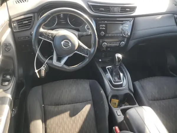 5N1AT2MV5HC849754 2017 NISSAN ROGUE - Image 8