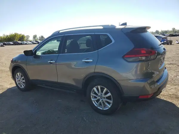5N1AT2MV5HC852153 2017 NISSAN ROGUE - Image 2