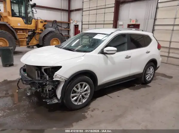 5N1AT2MV5HC853710 2017 NISSAN ROGUE - Image 2
