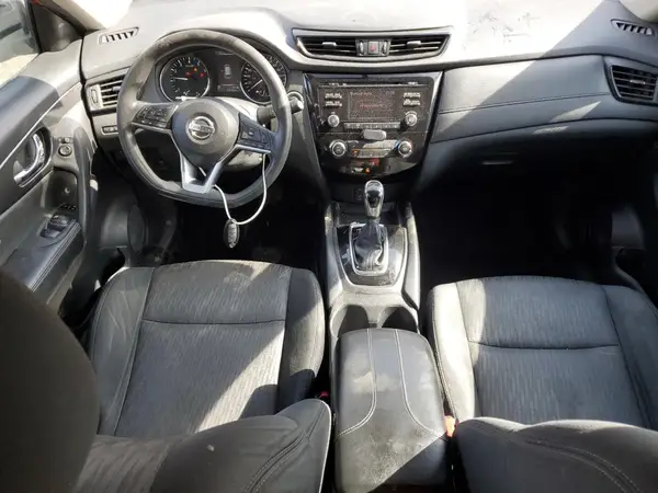 5N1AT2MV5HC857918 2017 NISSAN ROGUE - Image 8