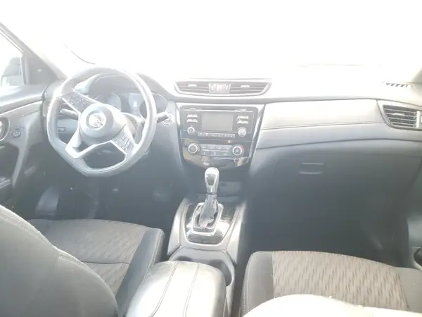 5N1AT2MV5HC860477 2017 NISSAN ROGUE - Image 8