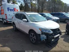 5N1AT2MV5HC873598 2017 NISSAN ROGUE