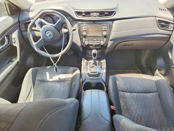 5N1AT2MV5HC874475 2017 NISSAN ROGUE - Image 8