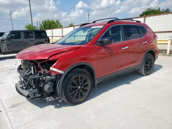 5N1AT2MV5HC875612 2017 NISSAN ROGUE - Image 1