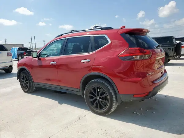 5N1AT2MV5HC875612 2017 NISSAN ROGUE - Image 2