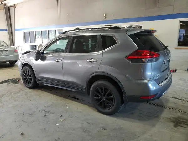 5N1AT2MV5HC877361 2017 NISSAN ROGUE - Image 2
