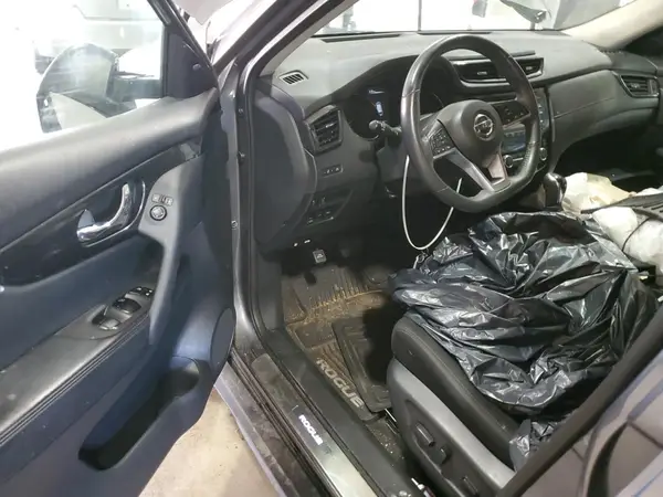 5N1AT2MV5HC877361 2017 NISSAN ROGUE - Image 8