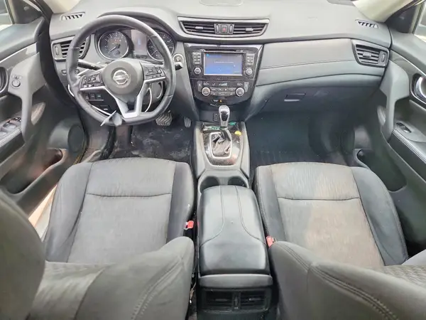 5N1AT2MV5HC880213 2017 NISSAN ROGUE - Image 8