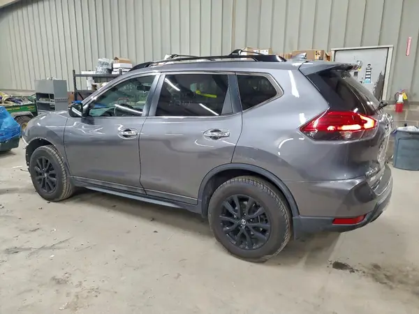 5N1AT2MV5HC880857 2017 NISSAN ROGUE - Image 2