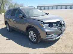 5N1AT2MV5HC882351 2017 NISSAN ROGUE