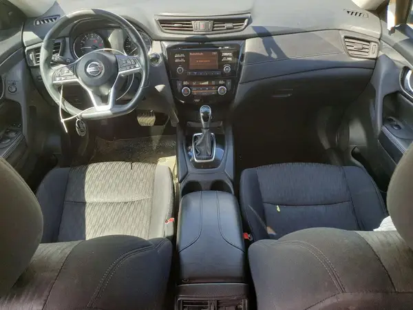 5N1AT2MV5HC883824 2017 NISSAN ROGUE - Image 8