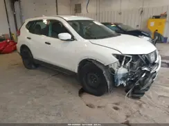 5N1AT2MV5HC887579 2017 NISSAN ROGUE