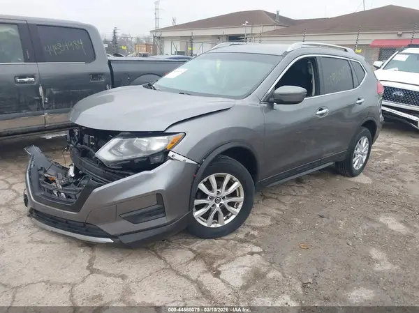 5N1AT2MV5HC893625 2017 NISSAN ROGUE - Image 2