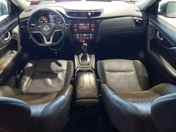 5N1AT2MV5HC895200 2017 NISSAN ROGUE - Image 8