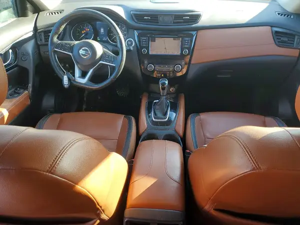 5N1AT2MV5JC704980 2018 NISSAN ROGUE - Image 8