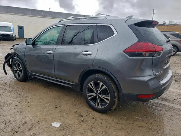 5N1AT2MV5JC712562 2018 NISSAN ROGUE - Image 2