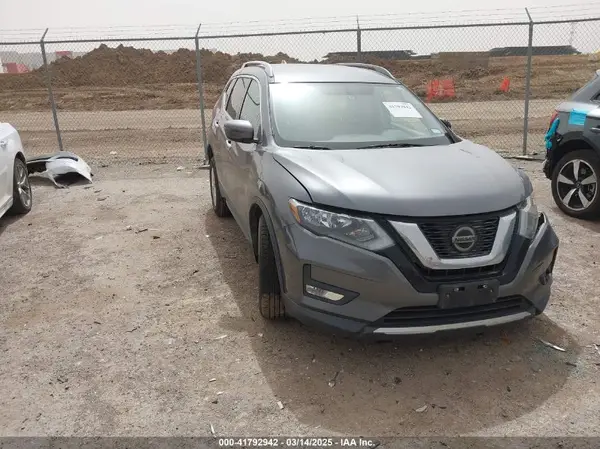 5N1AT2MV5JC714196 2018 NISSAN ROGUE - Image 1