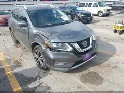 5N1AT2MV5JC728227 2018 NISSAN ROGUE