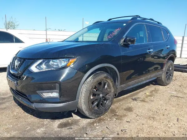 5N1AT2MV5JC728289 2018 NISSAN ROGUE - Image 2