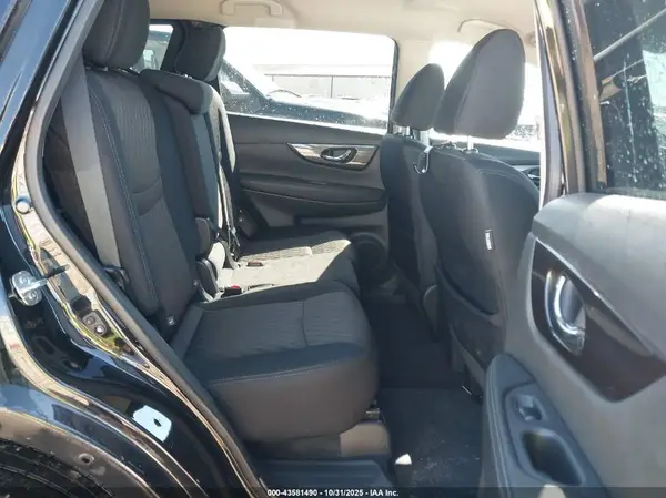 5N1AT2MV5JC728289 2018 NISSAN ROGUE - Image 8