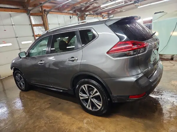 5N1AT2MV5JC728602 2018 NISSAN ROGUE - Image 2