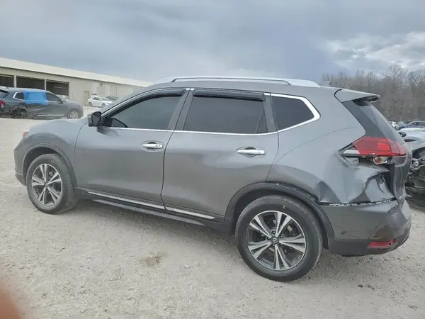 5N1AT2MV5JC729118 2018 NISSAN ROGUE - Image 2